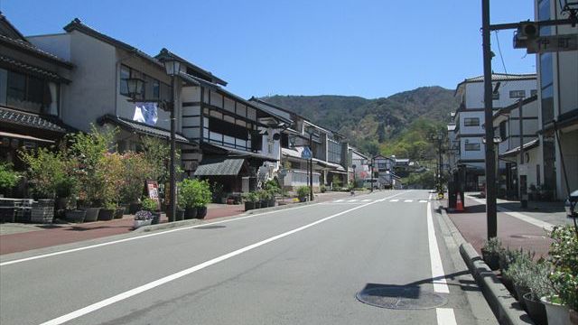 高遠町商店街ご城下通り