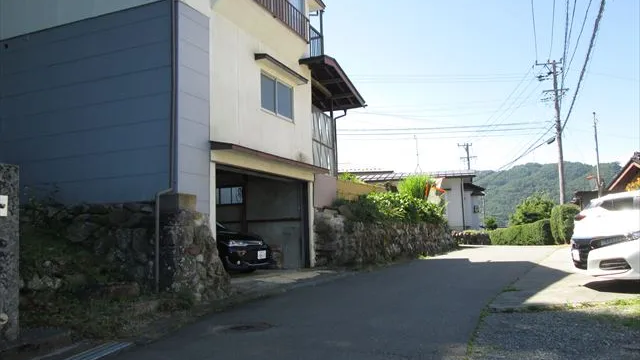 北側より西側道路付き