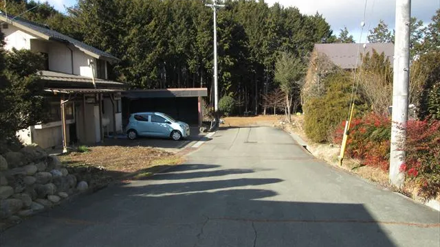 東側より 北側道路付き