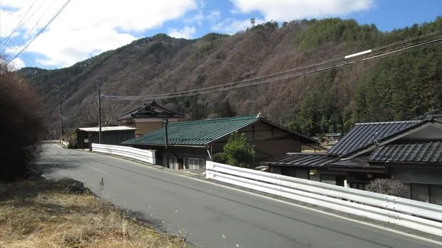 北側より 東側道路付き