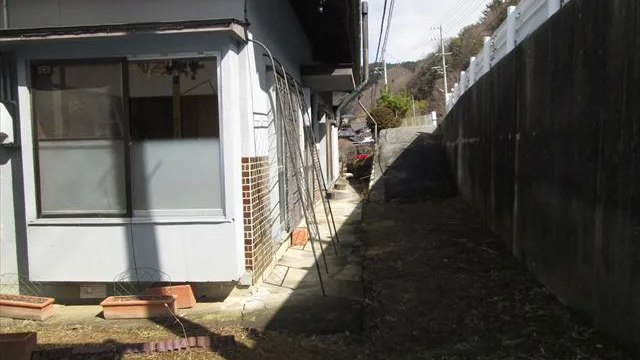 進入路方向を見る